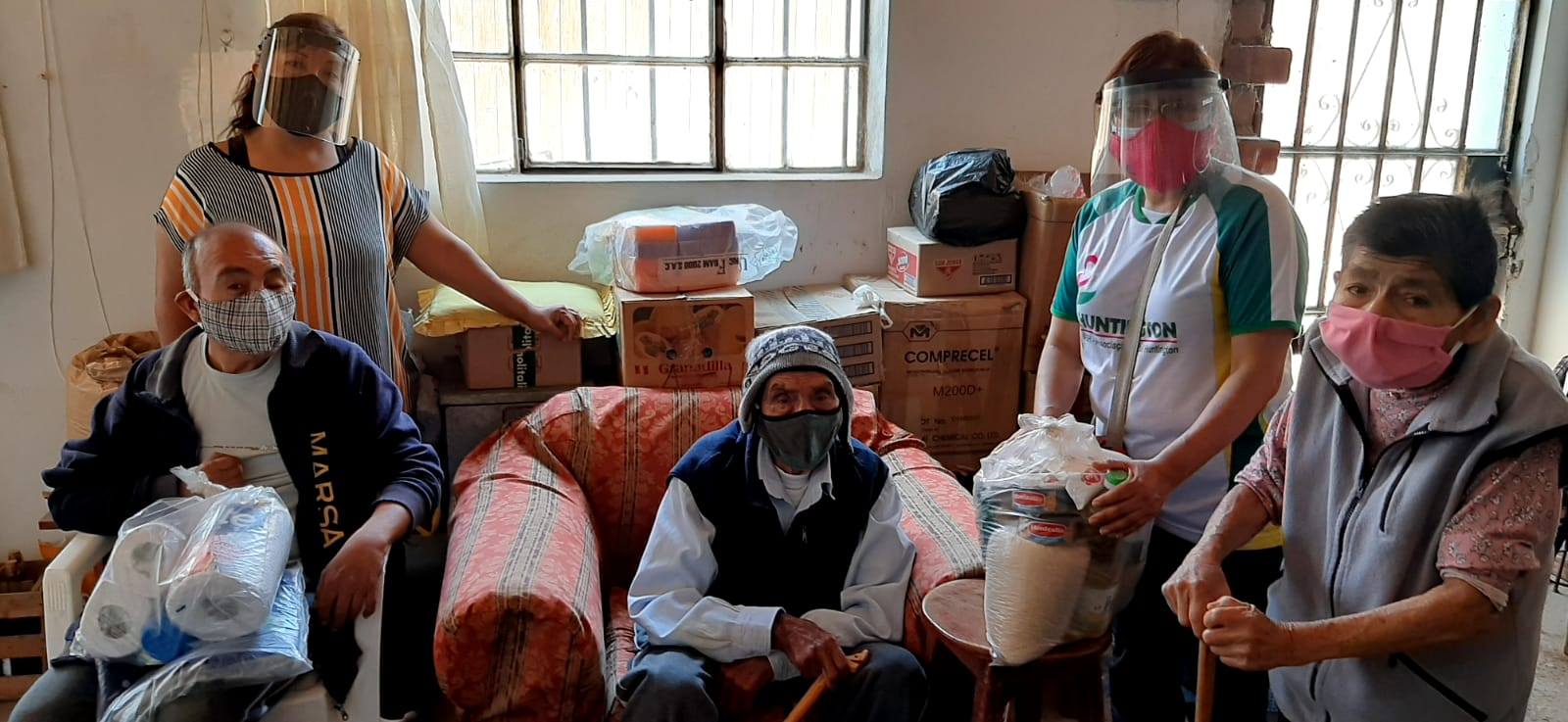AYUDA HUMANITARIA EN LUNAHUANA -SET-20